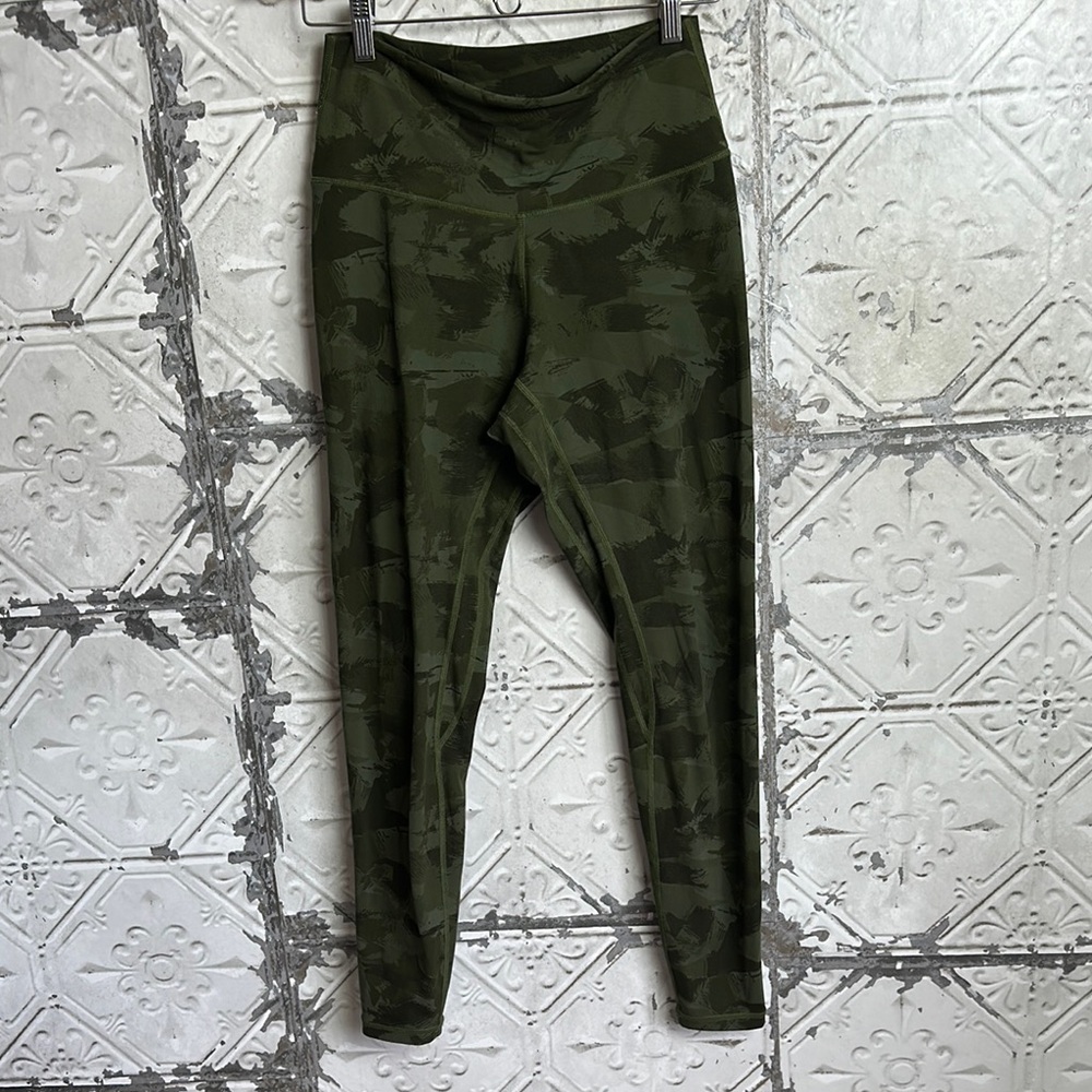 Green Camouflage Leggings
